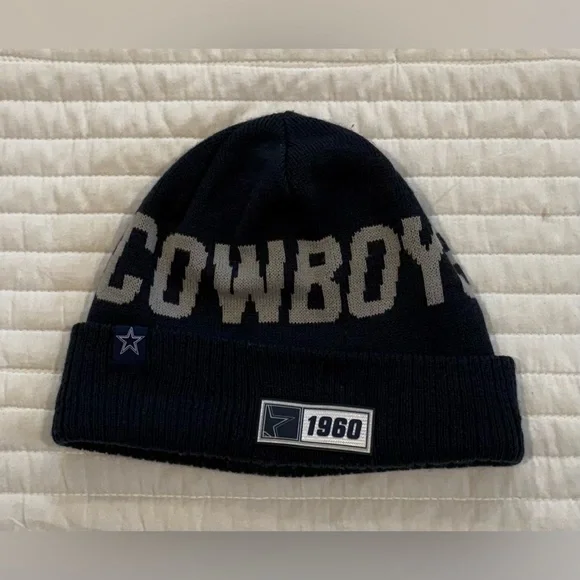 Dallas Cowboys NFL NEW ERA on Field Sideline Blue Road Knit Beanie 1960 Sz OSFM - Picture 2 of 4